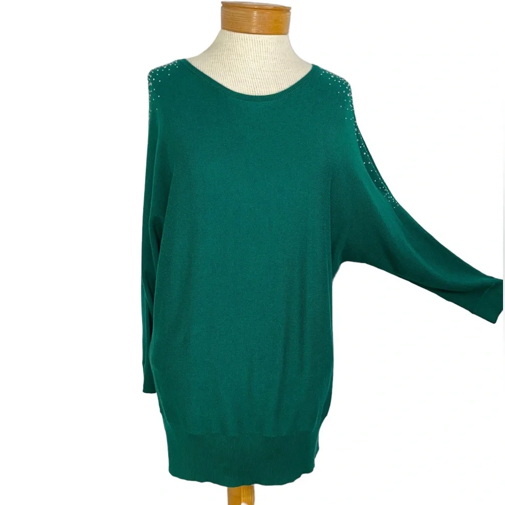 LOFT Green, Cold Shoulder Sweater With Rhinestones Large